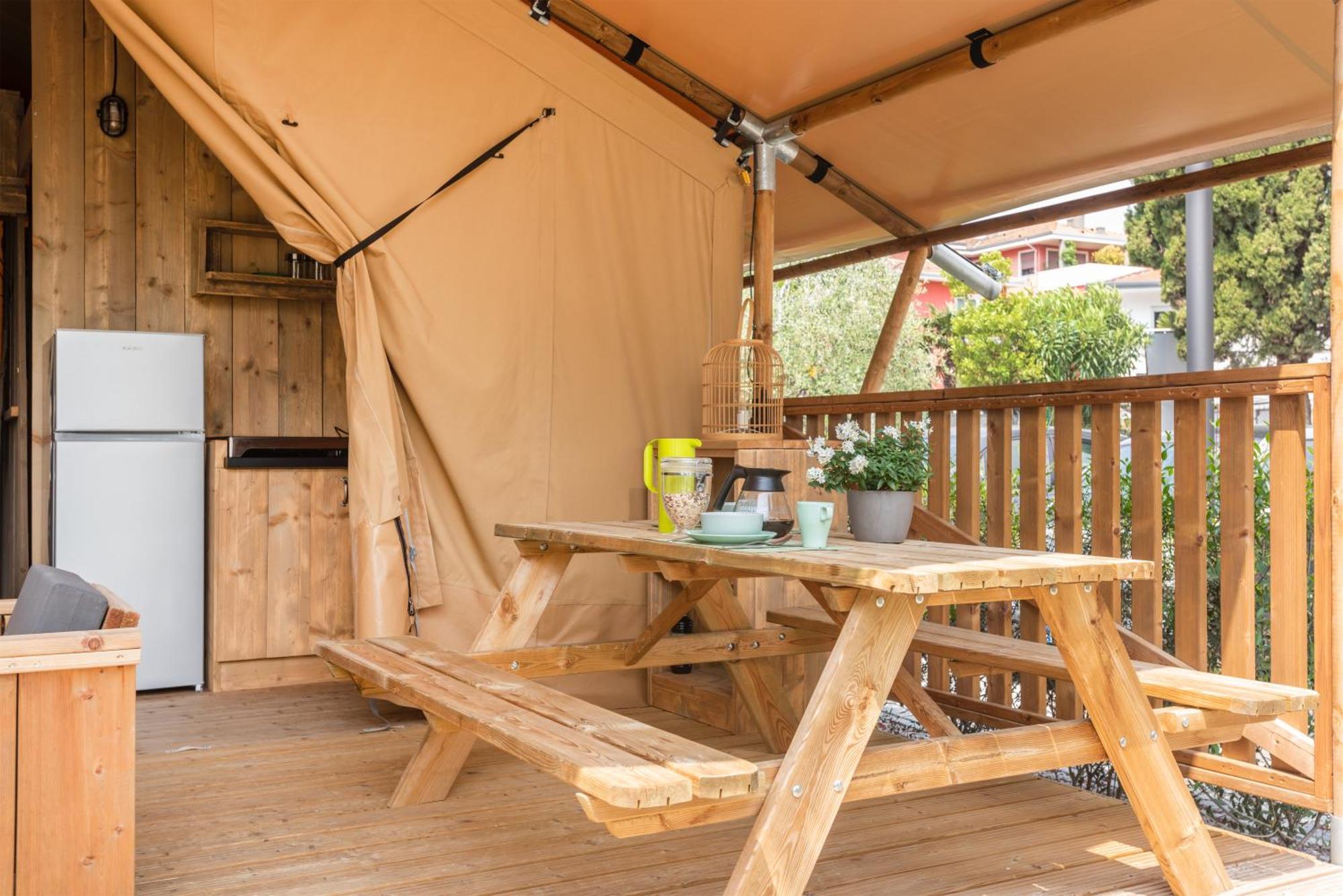 Al Lago Camping & Rooms Riva del Garda Luaran gambar